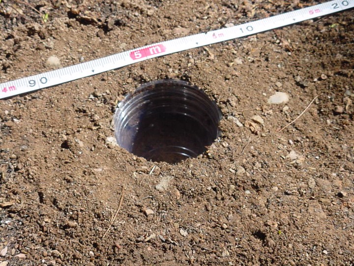 Photo of a pitgfall trap