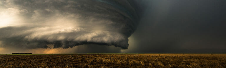 massive-tornado