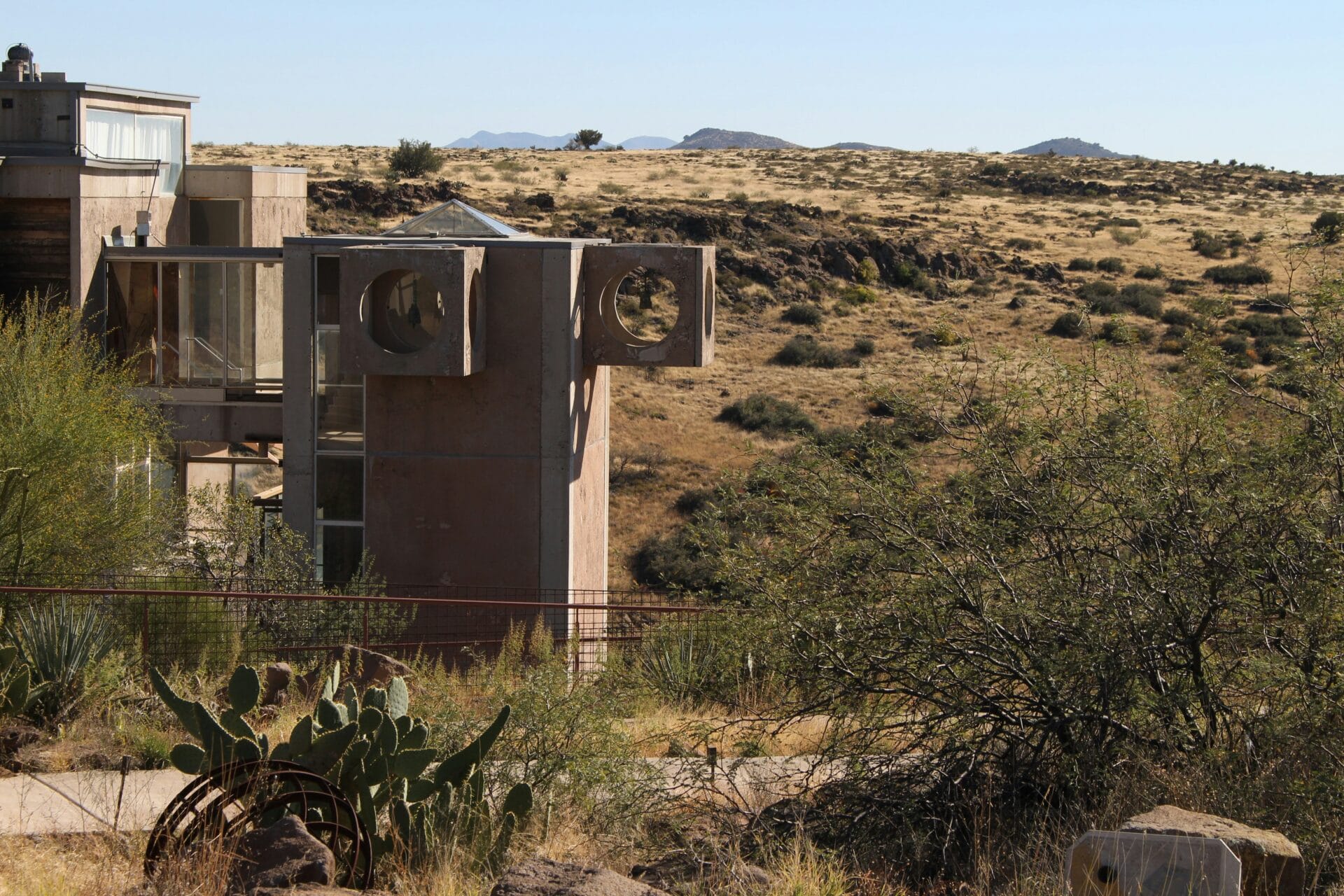Arcosanti Taven Diorio