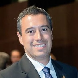 Alberto Mendoza